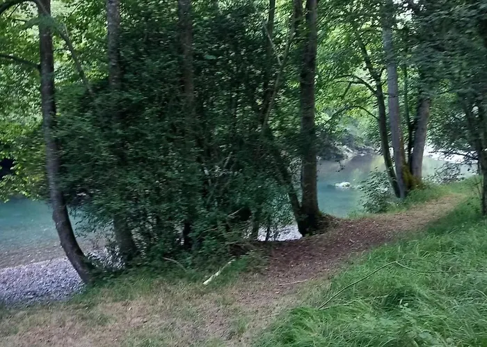 Bel Au Bord Du A Arreau, 40 M² Avec Piscine * Arreau