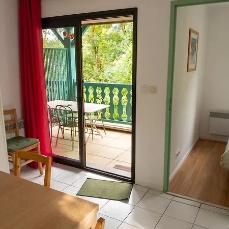 Bel Au Bord Du A Arreau, 40 M² Avec Piscine Lägenhet *