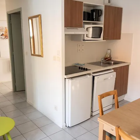 Bel Au Bord Du A Arreau, 40 M² Avec Piscine *